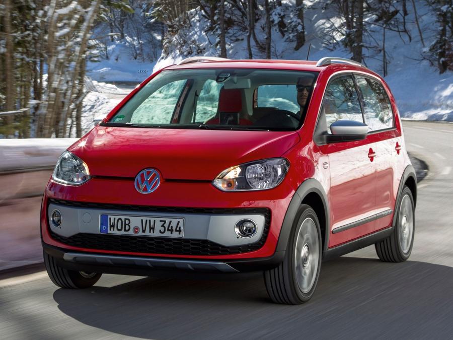 Volkswagen Cross up! 2013 года  (фото 37 из 44)